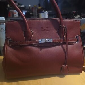 Hermes Birkin Elegant Deep Burgundy Satchel for Women